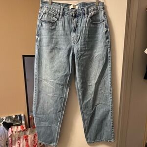 Women's Light Blue Relaxed Jeans